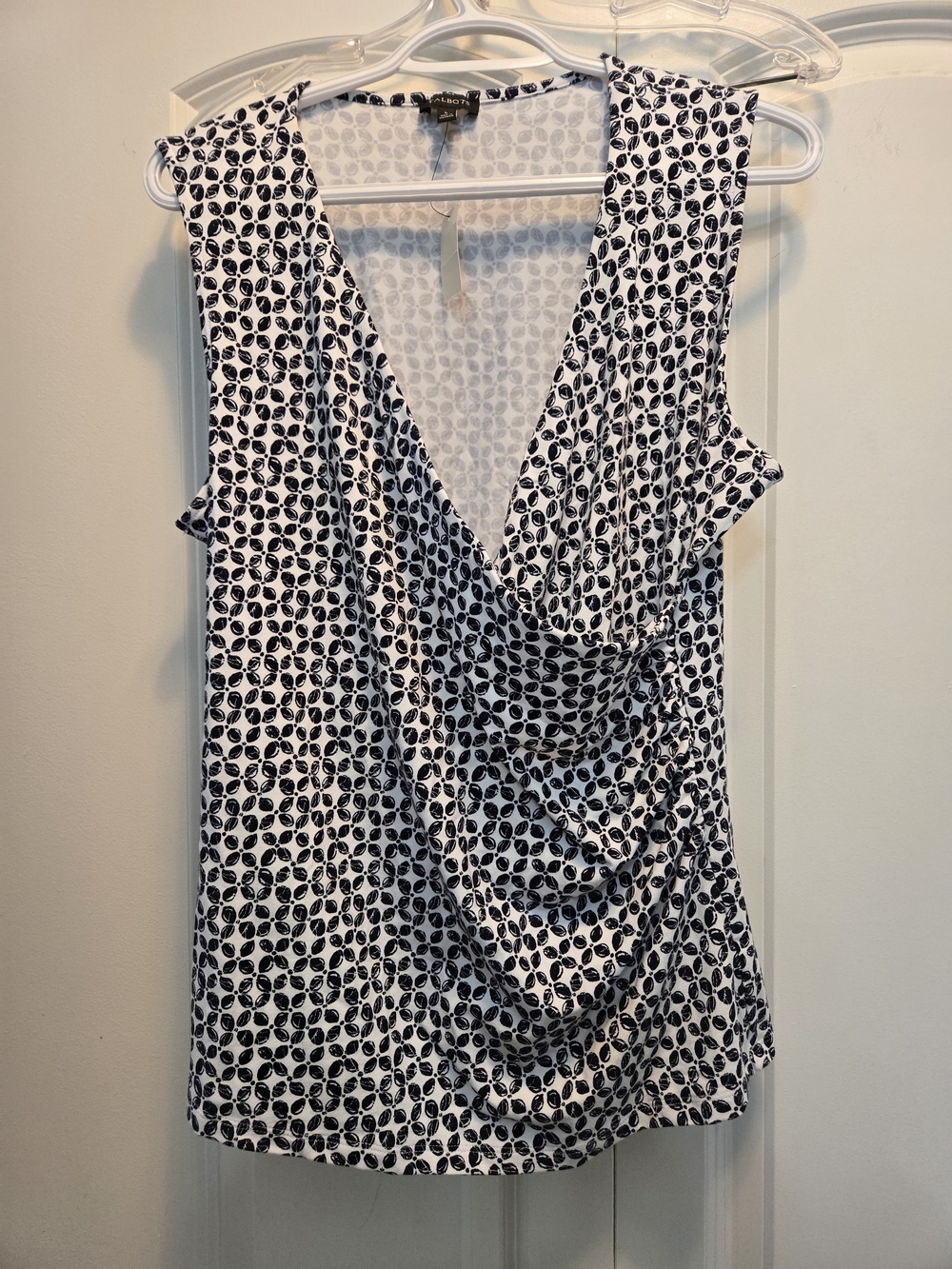 Talbots NWT Navy & White Draped V-Neck Sleeveless Camisole